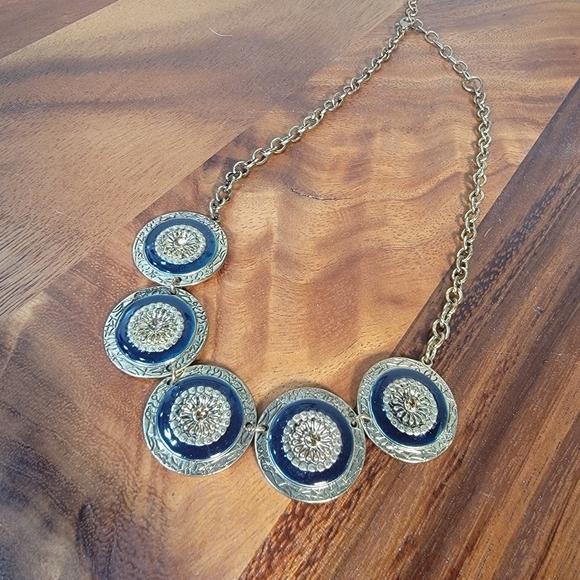 Ruby Rd. Chic Gold and Black Statement Necklace Medallions Chain - Picture 9 of 17